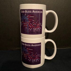 Wondermugs Lot of 2 Patriotic Mugs See Video